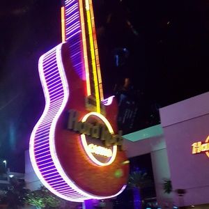 Meet your Posher, Zerrick